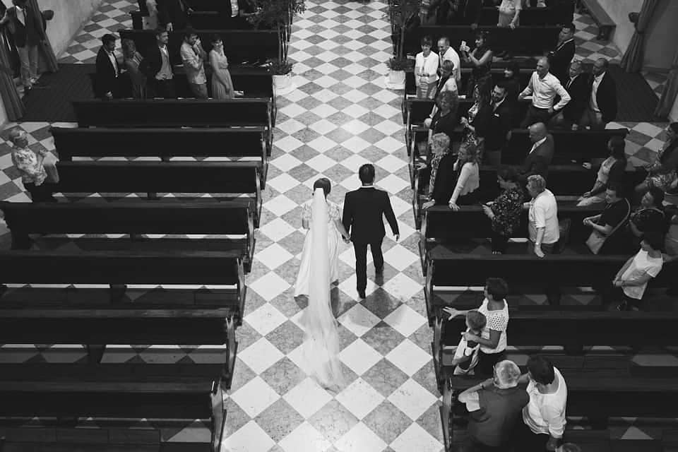 ingresso della sposa dall'alto fotografo per matrimoni Brescia